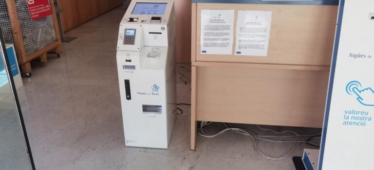 e4a42a2c 00e2 42a1 a576 3bbd51e38b18